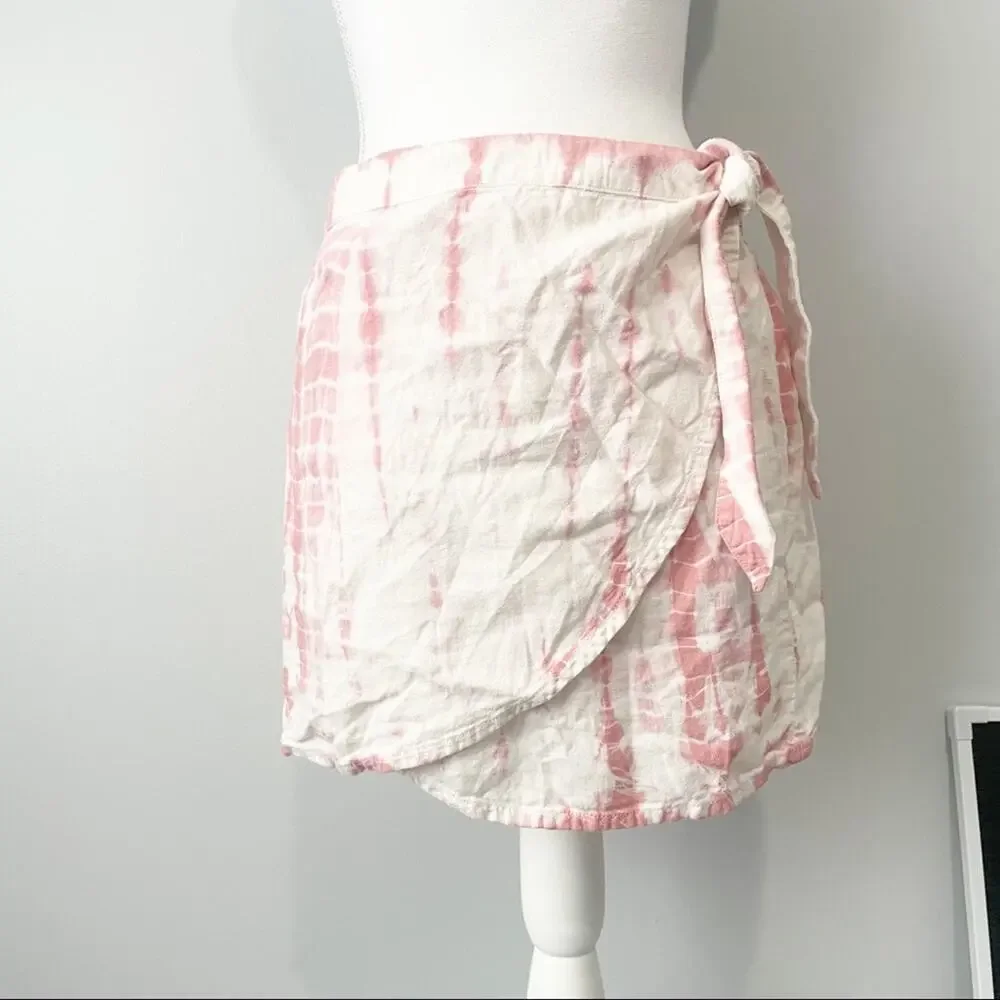 Free people pink tie dye wrap linen mini skirt size 6 resort beach